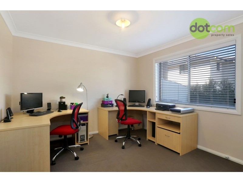 38 Fitzwilliam Circuit, Macquarie Hills NSW 2285