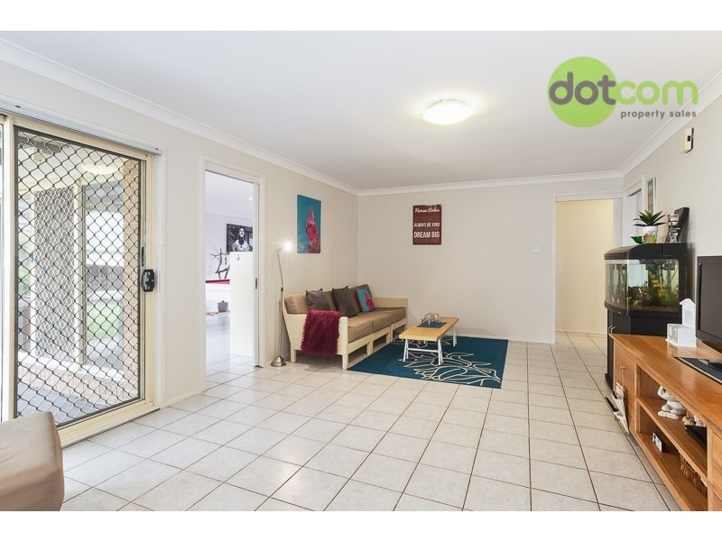 8 Coorong Close, Wallsend NSW 2287