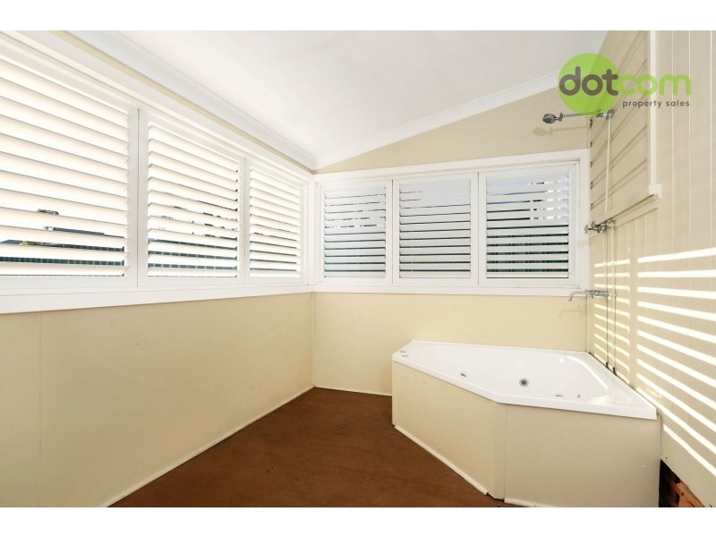 33 Valencia Street, Mayfield NSW 2304