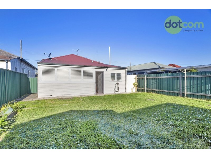33 Valencia Street, Mayfield NSW 2304