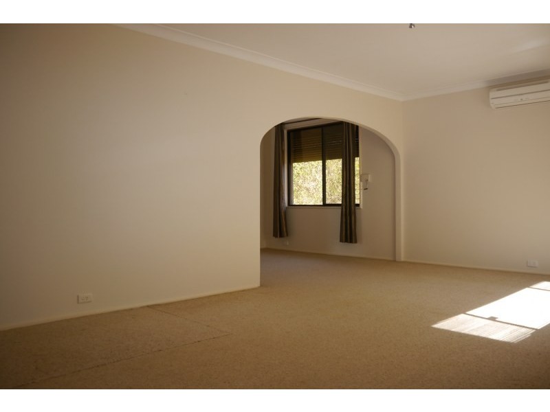 55 Moruya Parade, Kotara South NSW 2289