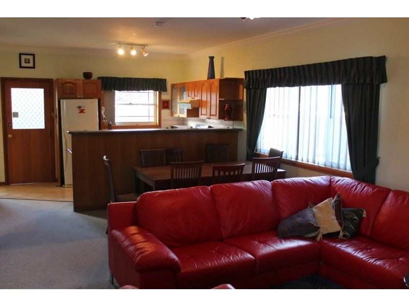 4/68 Lambton Road, Waratah NSW 2298