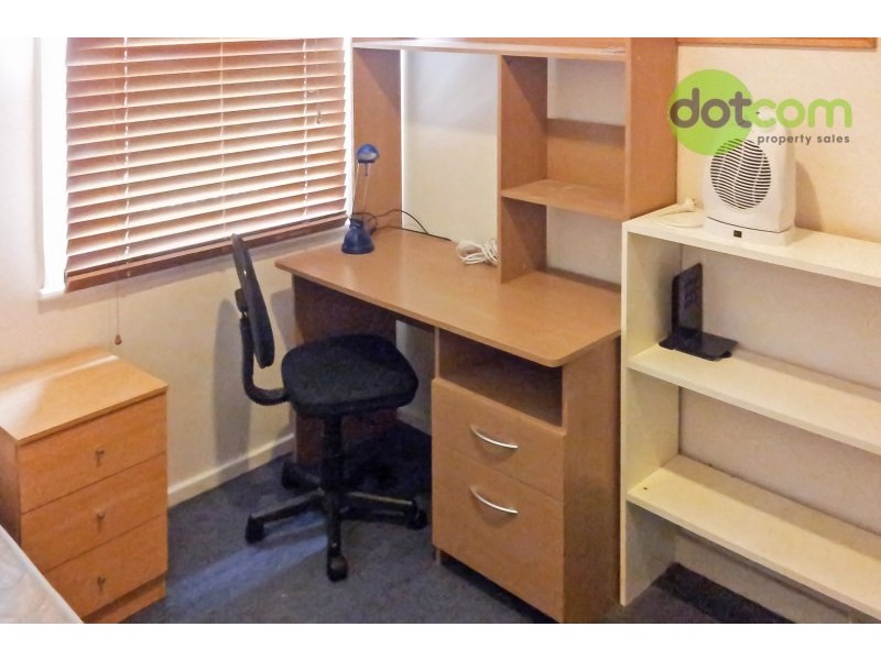 61 University Drive, Waratah West NSW 2298