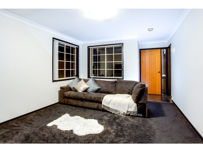 62 Decora Crescent, Warabrook NSW 2304