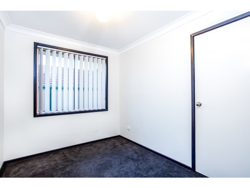 62 Decora Crescent, Warabrook NSW 2304