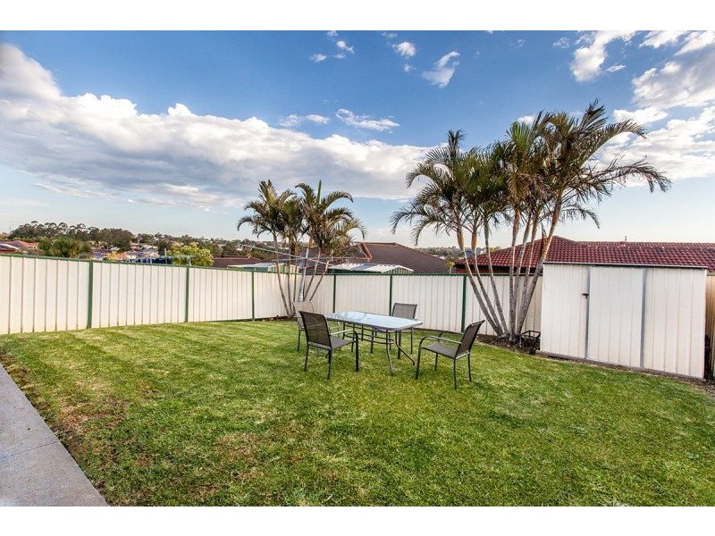 62 Decora Crescent, Warabrook NSW 2304