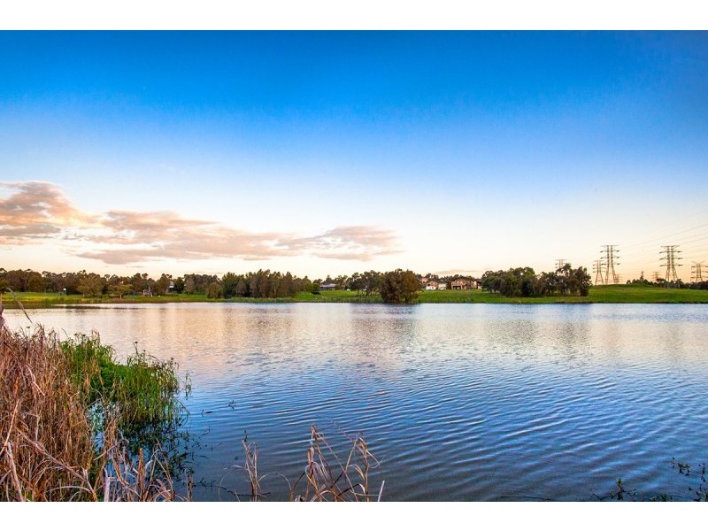 62 Decora Crescent, Warabrook NSW 2304