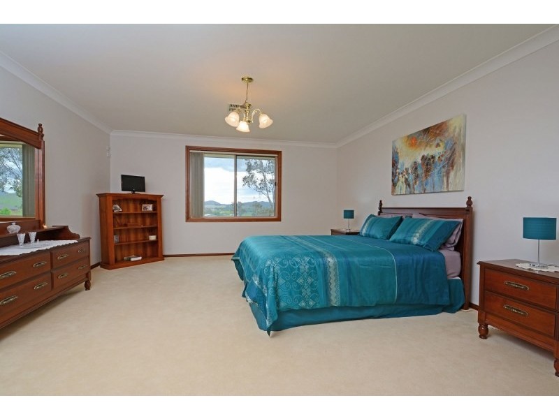37 Tea Tree Ave, Aberglasslyn NSW 2320
