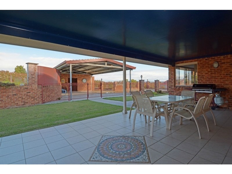 37 Tea Tree Ave, Aberglasslyn NSW 2320