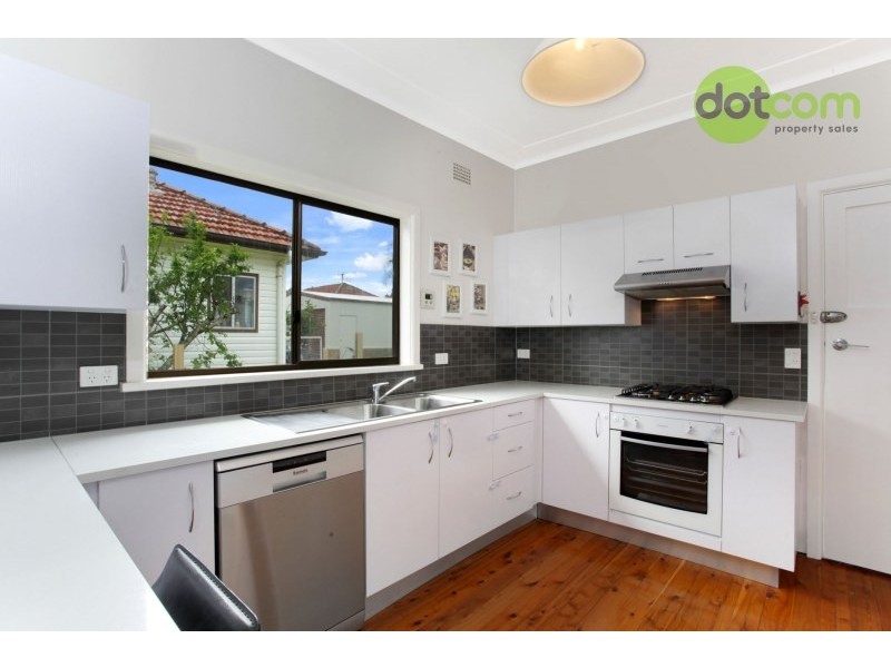 3 Derna Road, Shortland NSW 2307