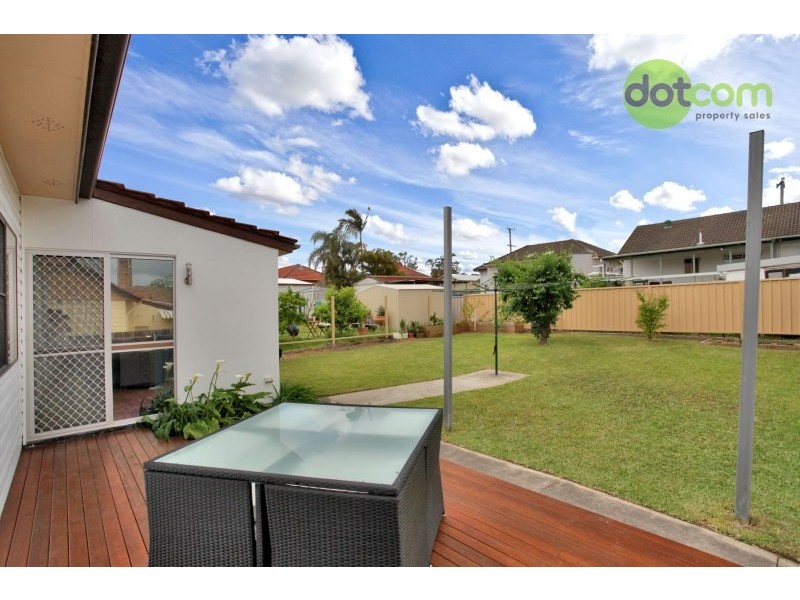 3 Derna Road, Shortland NSW 2307
