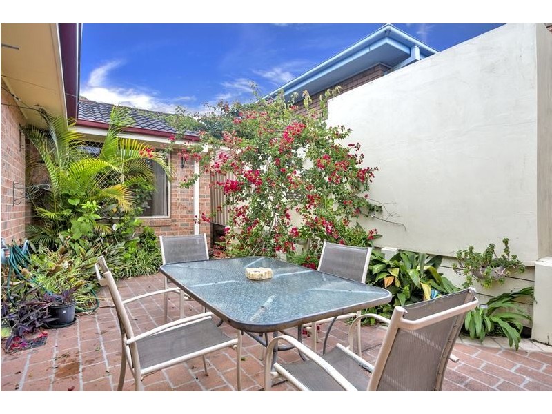 8 Palmer Street, Georgetown NSW 2298