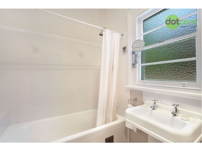 38 Lambton Road, Waratah NSW 2298