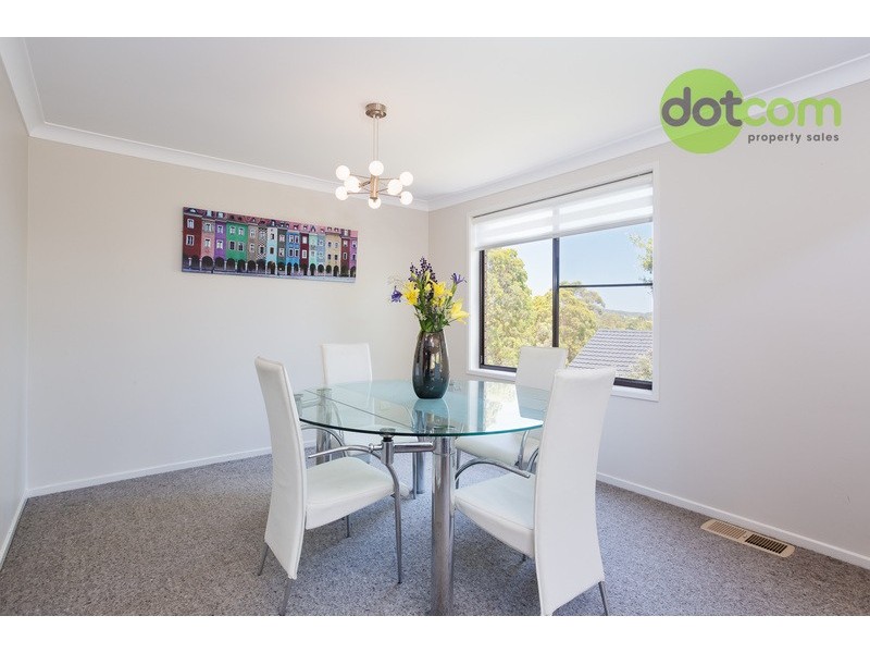 7 Glenridding Grove, Lakelands NSW 2282