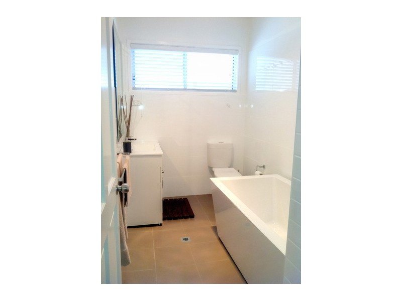 8 Newport Road, Dora Creek NSW 2264