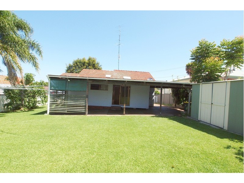 45 Buttaba Avenue, Belmont North NSW 2280