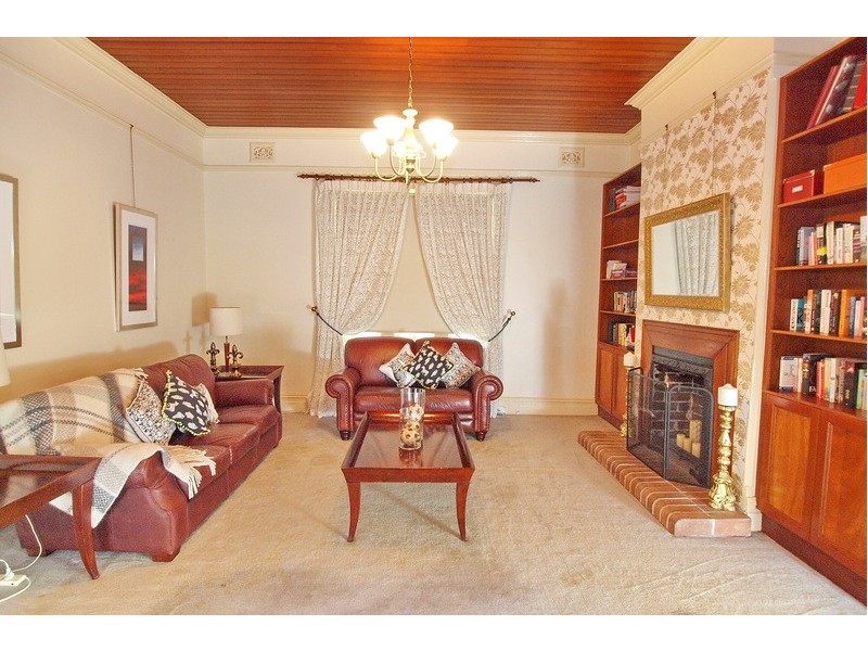 15 Allworth Street, Merewether NSW 2291