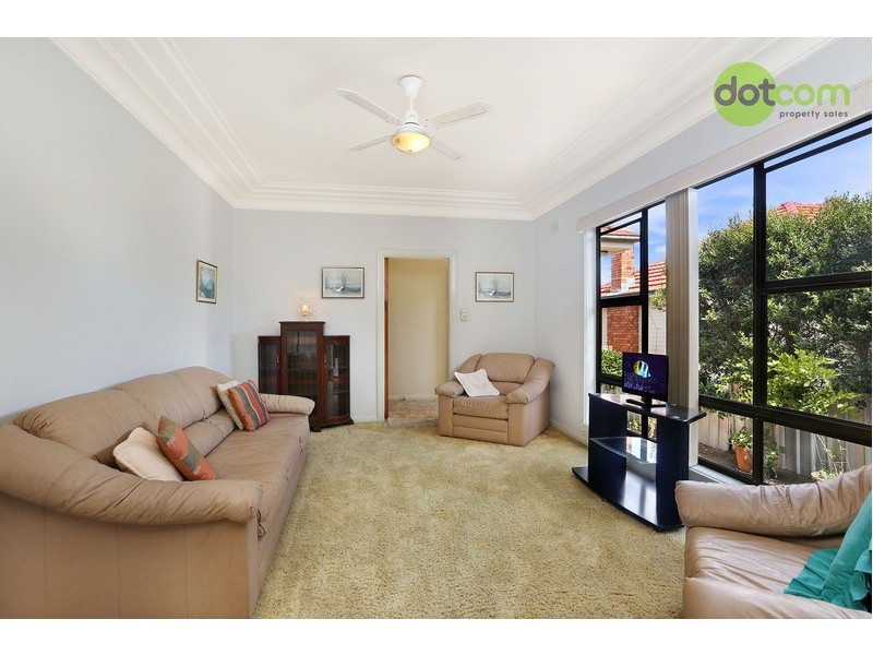 12 Ewing Street, Garden Suburb NSW 2289