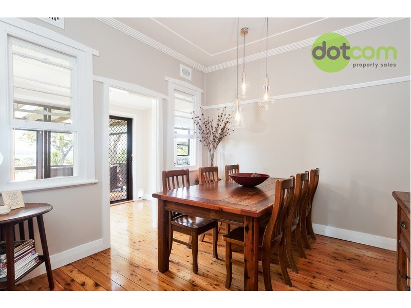 31 Clarence Road, Waratah NSW 2298