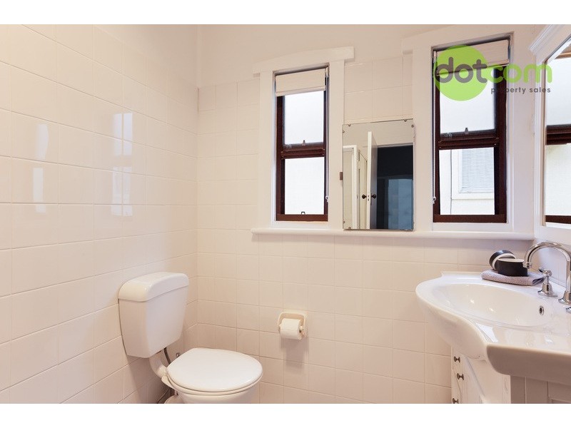 31 Clarence Road, Waratah NSW 2298