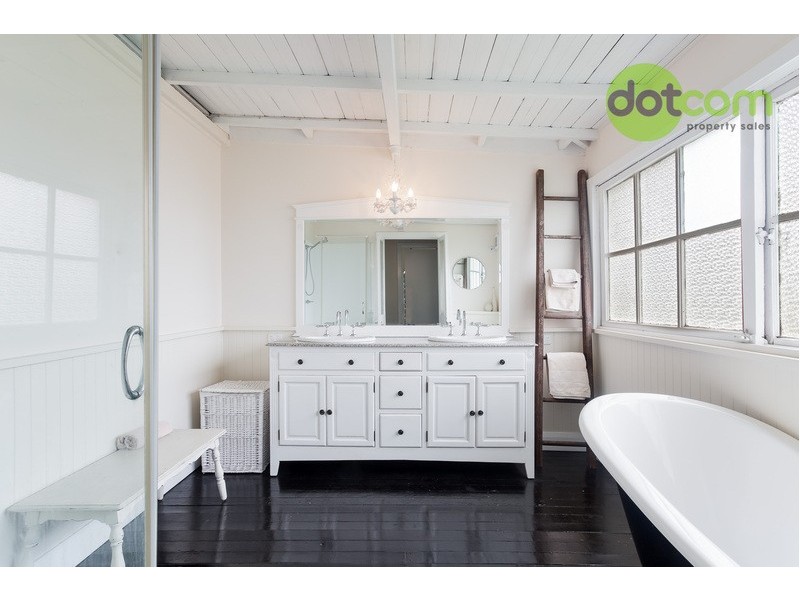 135 Christo Road, Waratah NSW 2298