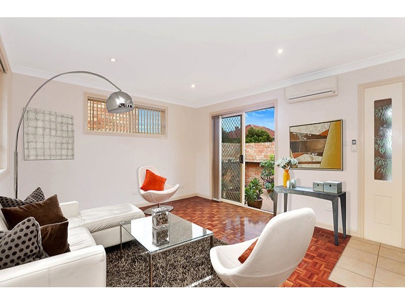 8 Palmer Street, Georgetown NSW 2298