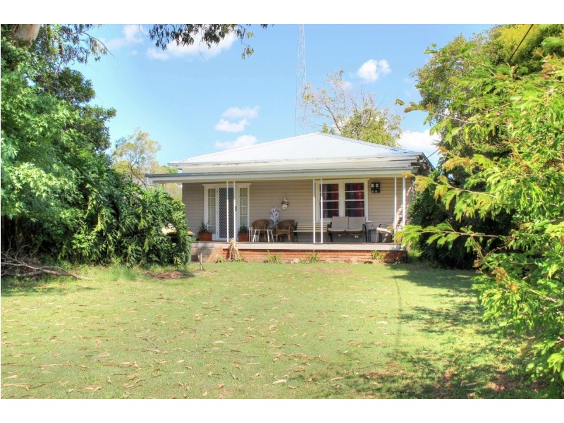 42 Maitland Road, Kurri Kurri NSW 2327