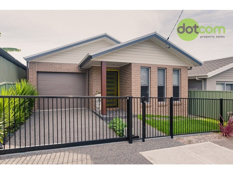 11 Bowker Street, Georgetown NSW 2298