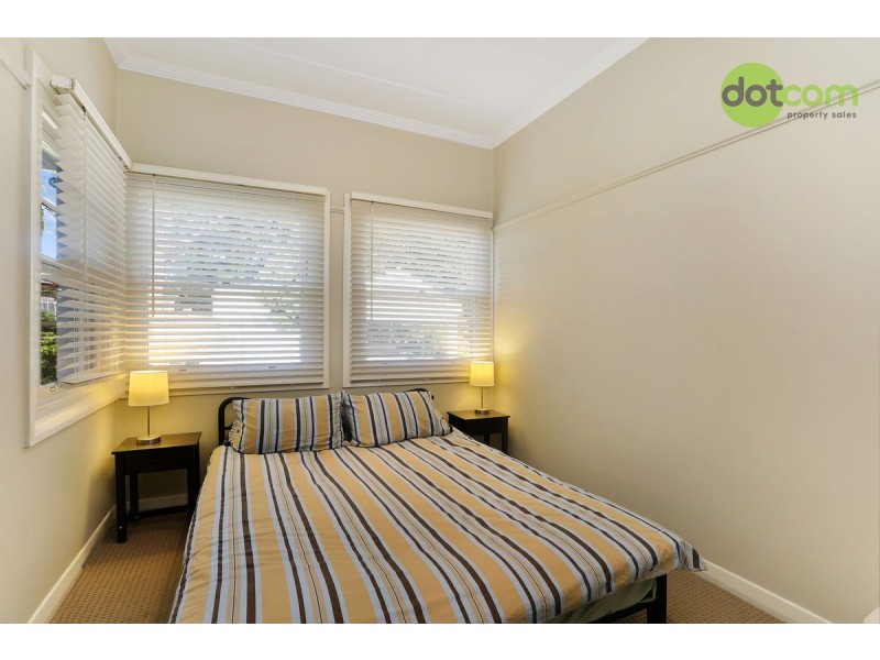 76 Crescent Road, Waratah NSW 2298