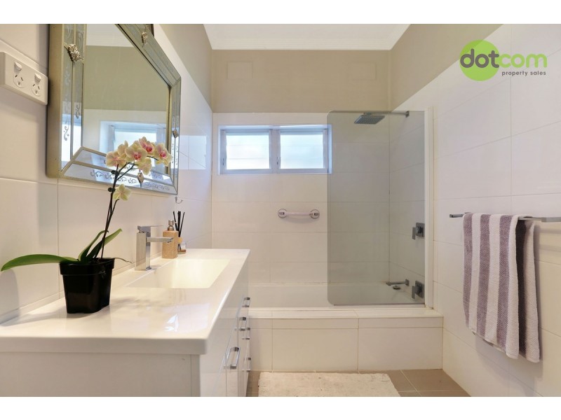 76 Crescent Road, Waratah NSW 2298