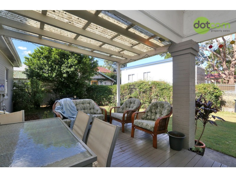 76 Crescent Road, Waratah NSW 2298