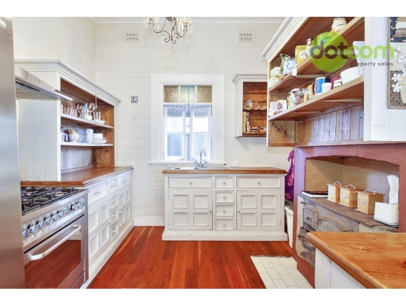 5 Dawson Street, Waratah NSW 2298