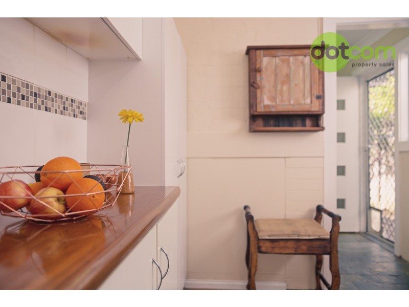 30 Railway Street, Cooks Hill NSW 2300