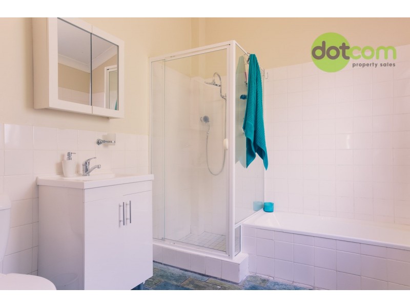 30 Railway Street, Cooks Hill NSW 2300