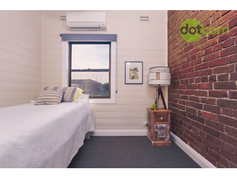 30 Railway Street, Cooks Hill NSW 2300