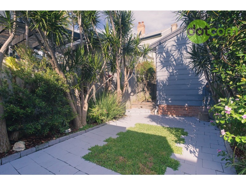 30 Railway Street, Cooks Hill NSW 2300