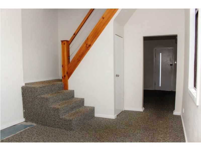 8 Wickham Street, Wickham NSW 2293