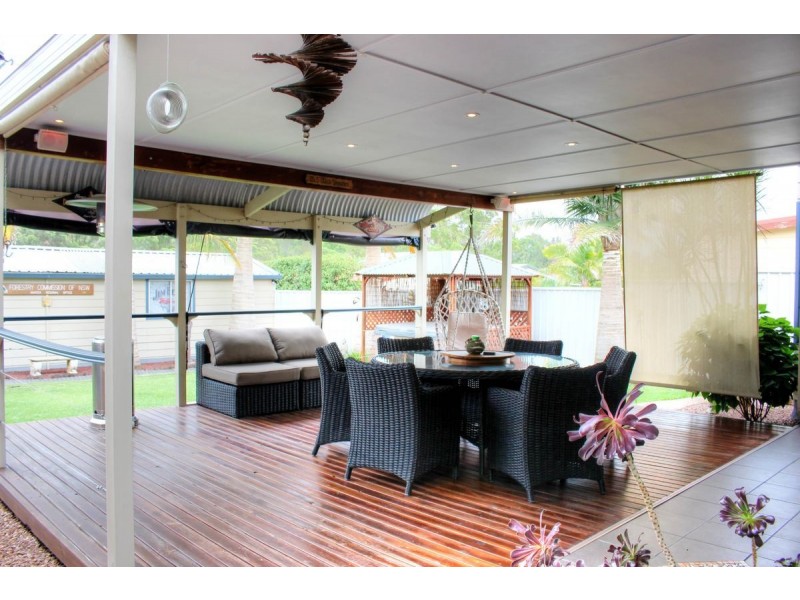 82 Seaham Street, Holmesville NSW 2286
