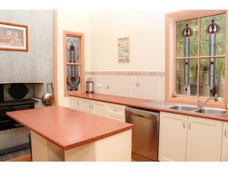 82 Seaham Street, Holmesville NSW 2286