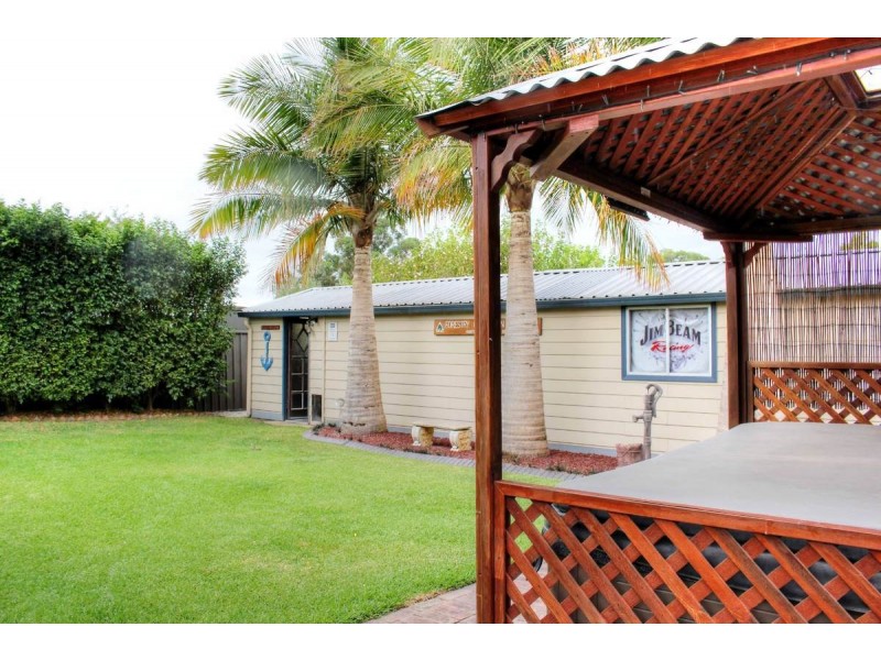 82 Seaham Street, Holmesville NSW 2286