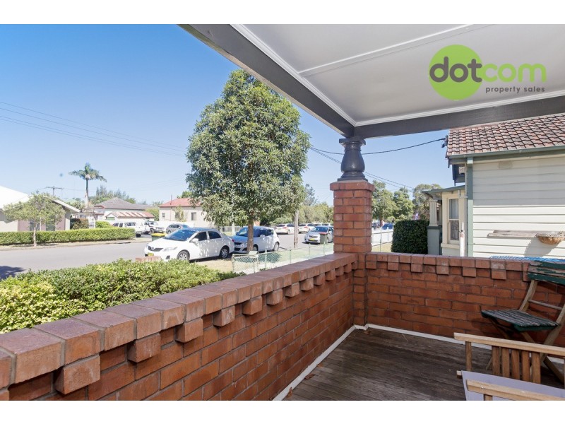 14 Church Street, Mayfield NSW 2304