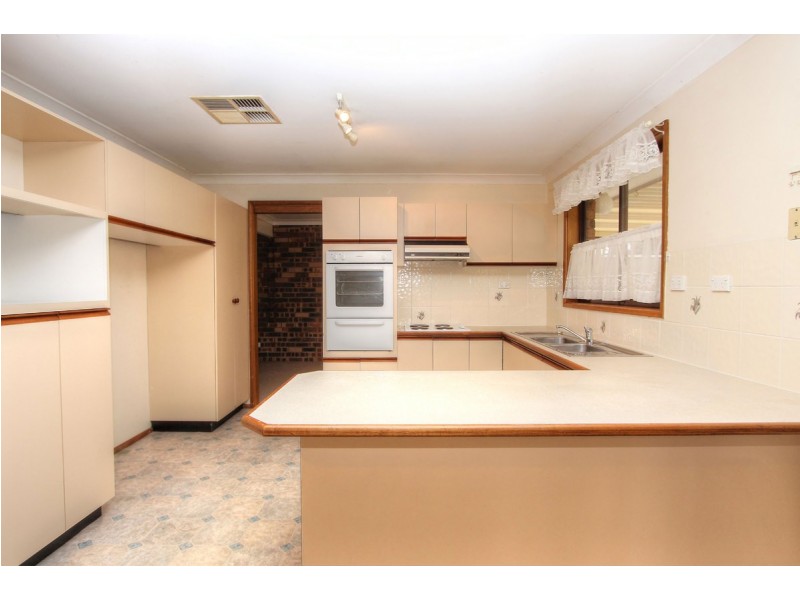 150 Freemans Drive, Morisset NSW 2264
