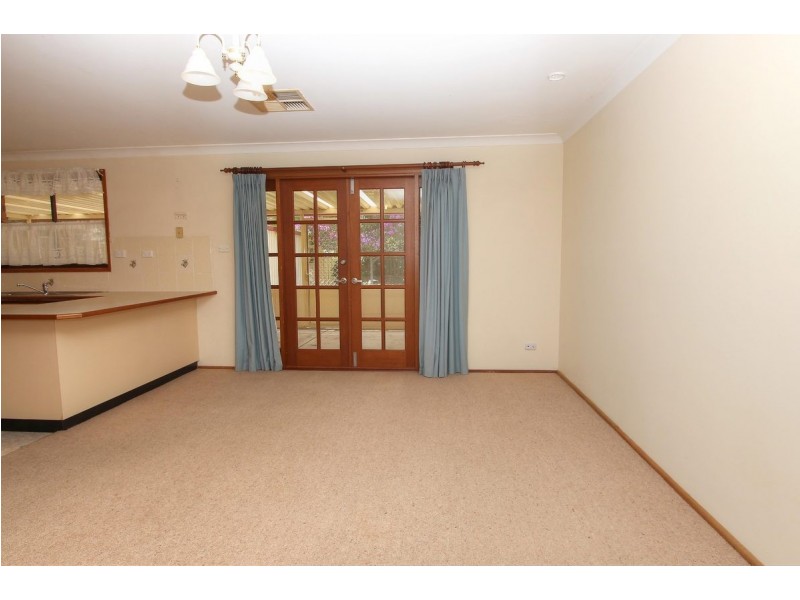 150 Freemans Drive, Morisset NSW 2264