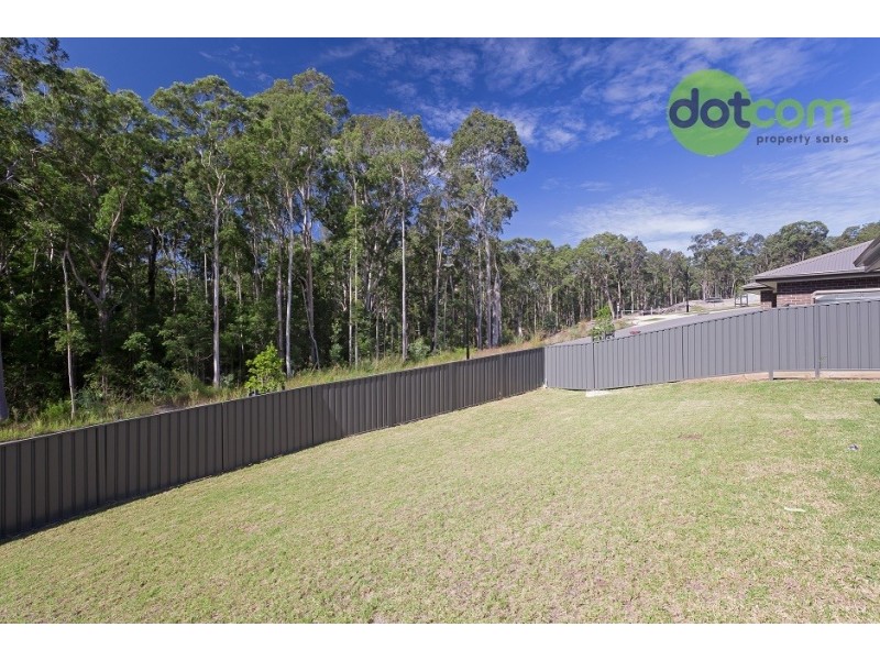 31 Hideaway Circuit, Fletcher NSW 2287