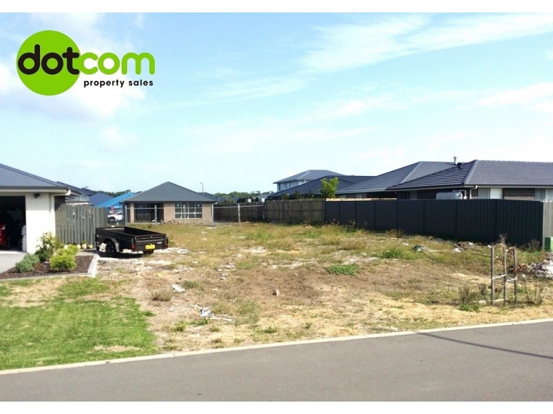 4 Groundsel Street, Fern Bay NSW 2295