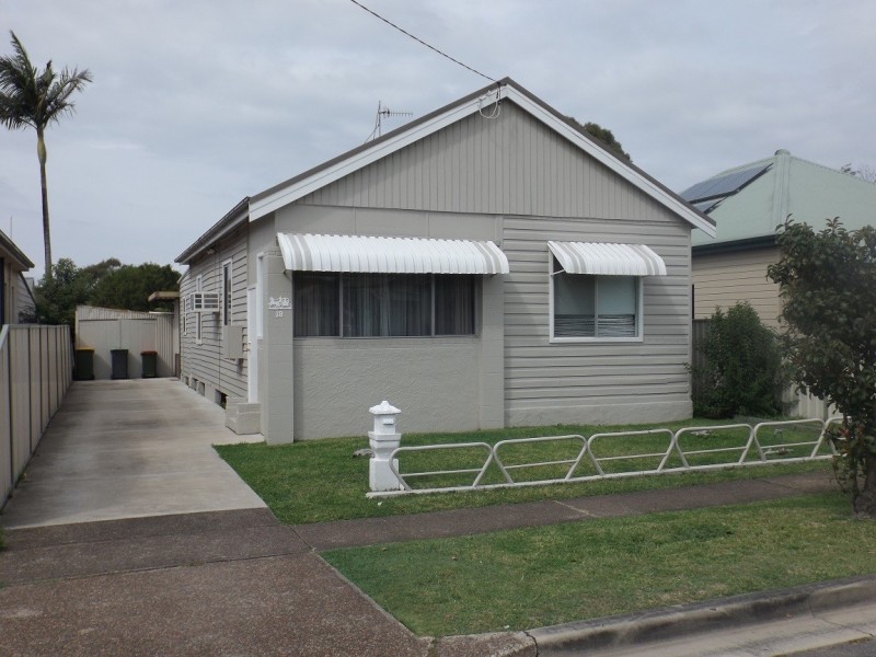 18 Mackie Avenue, New Lambton NSW 2305