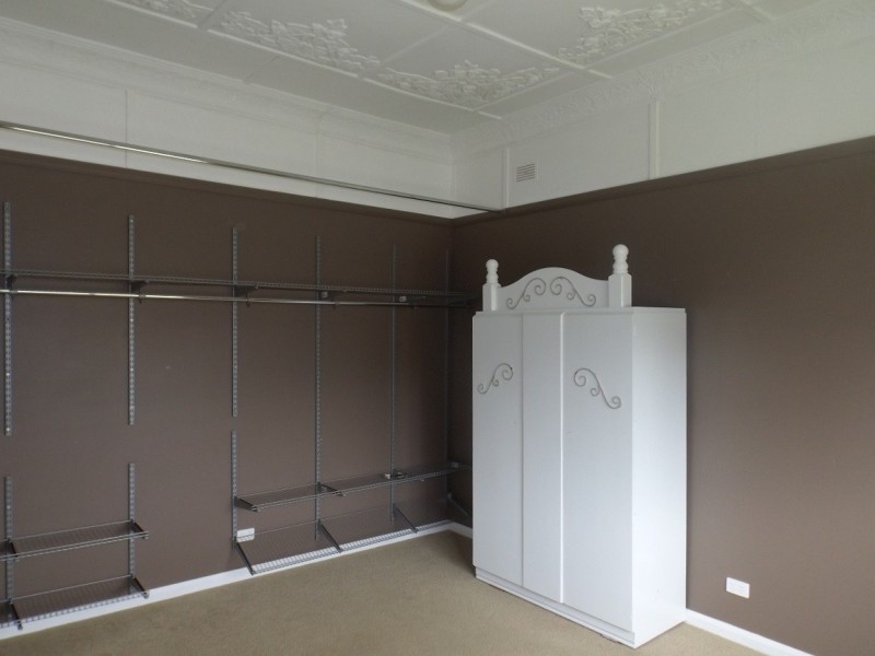 18 Mackie Avenue, New Lambton NSW 2305