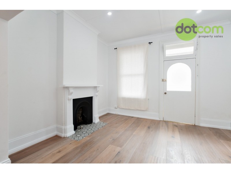 20 Railway Street, Cooks Hill NSW 2300