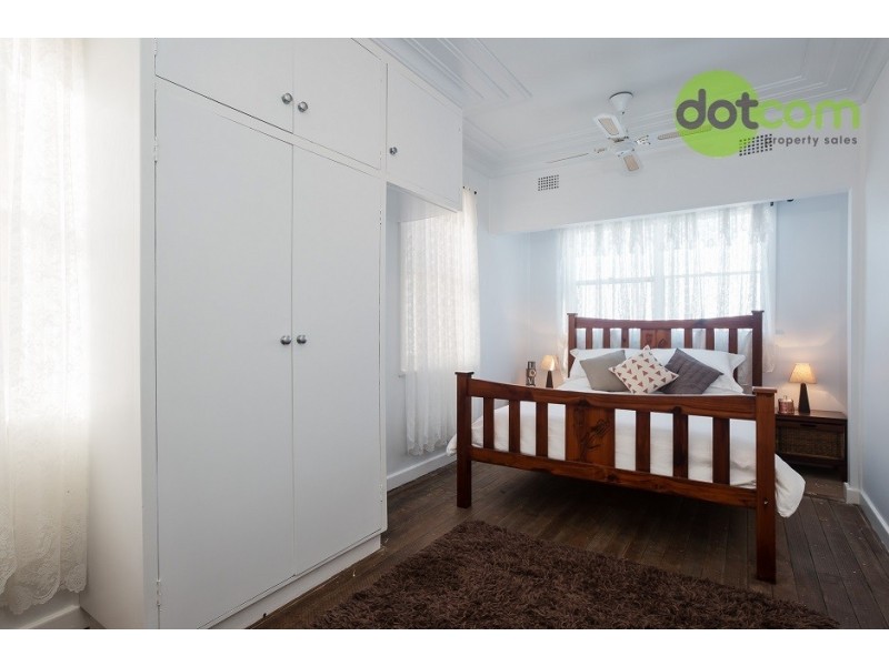 37 Clarence Road, Waratah NSW 2298