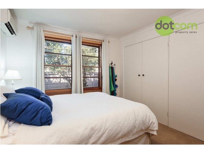 11 Donald Street, Hamilton NSW 2303